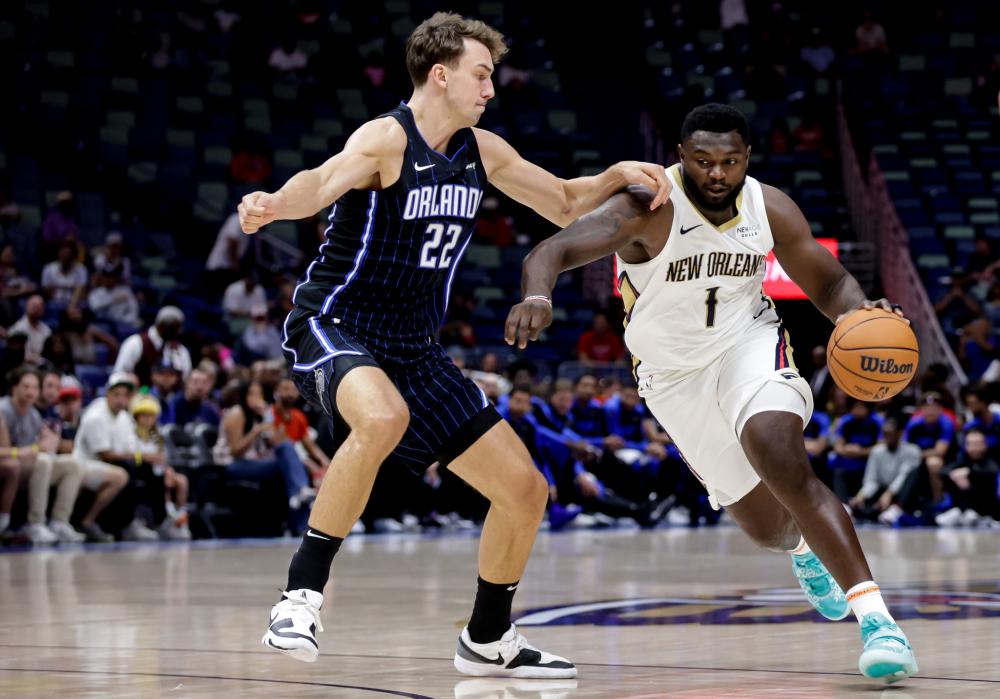 维斯塔潘又惹祸！从赛车中怒扔毛巾 引发FIA发出官方警告