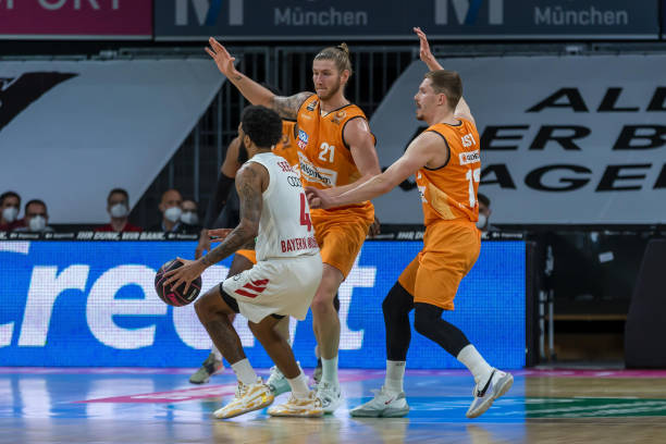 这一幕不仅 这一幕不仅