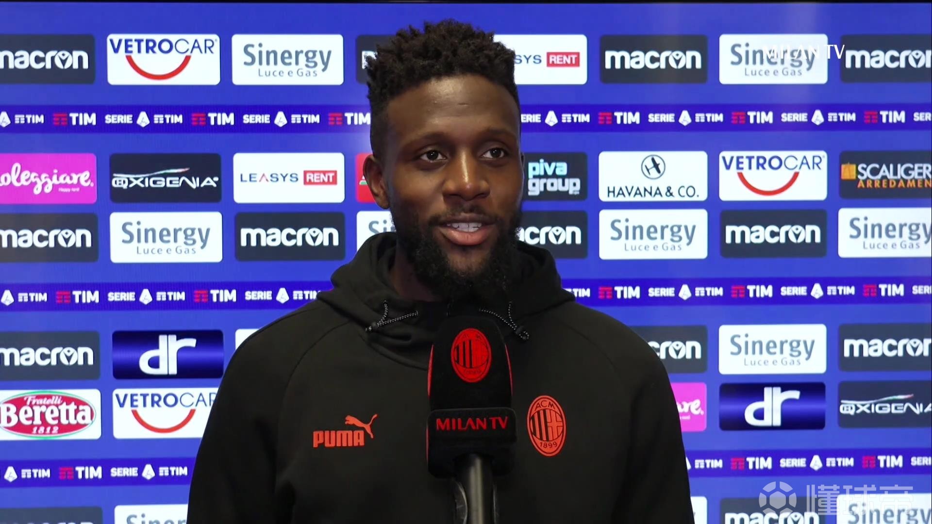 世体：弗里克成功说服巴伊切蒂奇，后者优先考虑巴萨